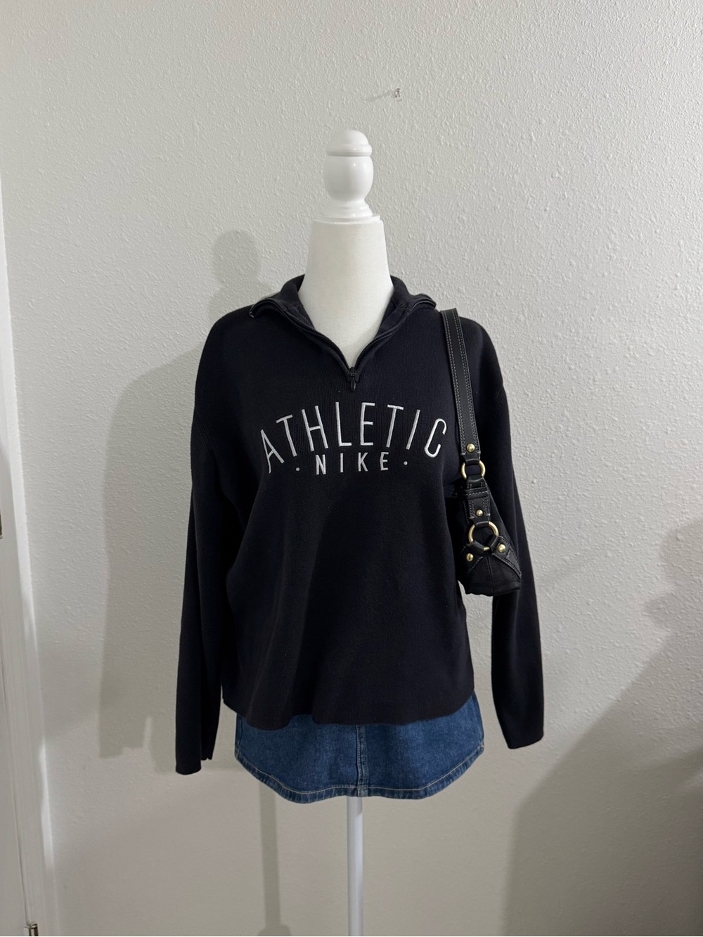 Nike quarter zip up sweater